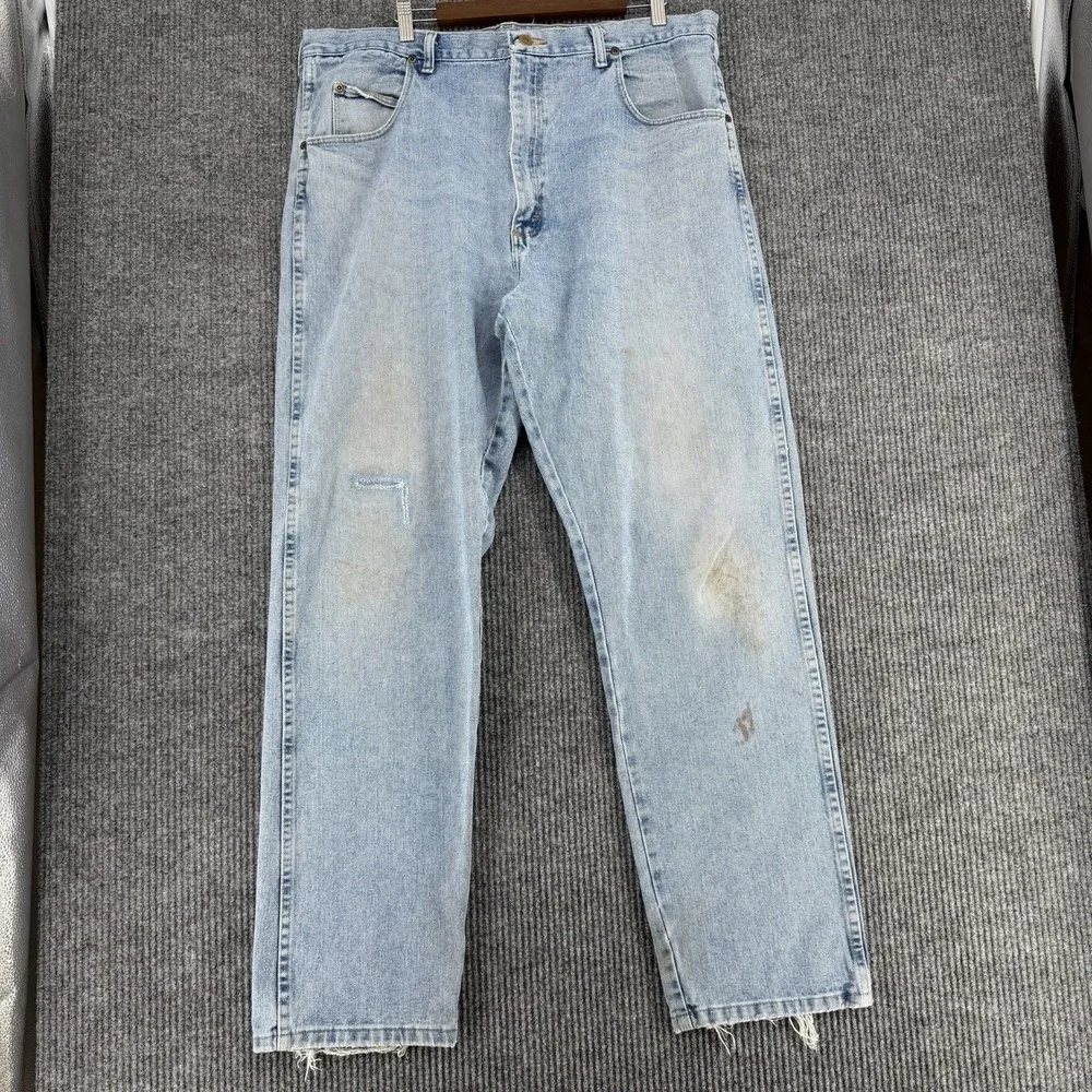 Wrangler Vintage Light Wash Jeans Distressed Workwear Grunge 40x33 Mens